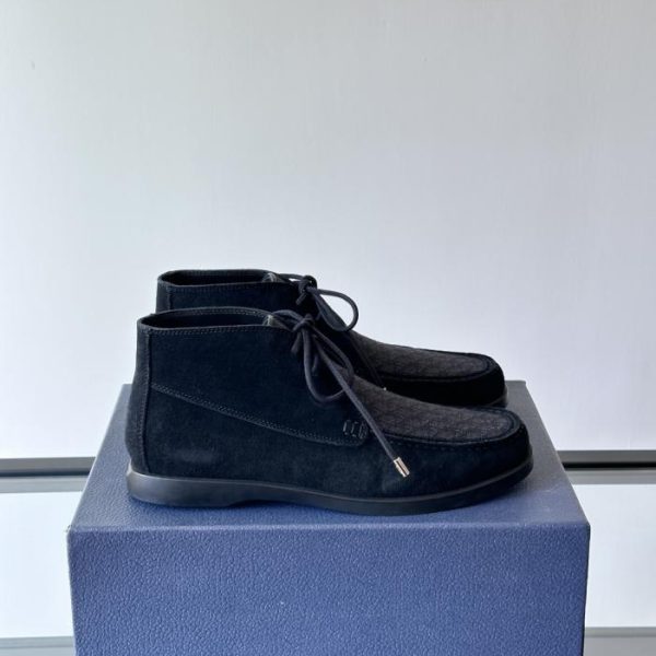 repliche,replica,perfette,siti di,affidabili,migliori siti,dove comprare,1:1,scarpe da ginnastica Contatore / Nuovi stivaletti casual da uomo Dior, realizzati in pelle nabuk pieno fiore con impunture a mano (0RI3Z).