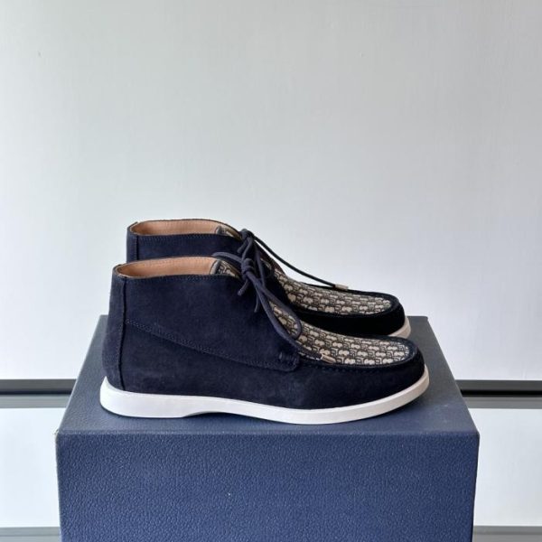 repliche,replica,perfette,siti di,affidabili,migliori siti,dove comprare,1:1,scarpe da ginnastica Contatore / Nuovi stivaletti casual da uomo Dior, realizzati in pelle nabuk pieno fiore con impunture a pennarello cucite a mano (DMVG0).
