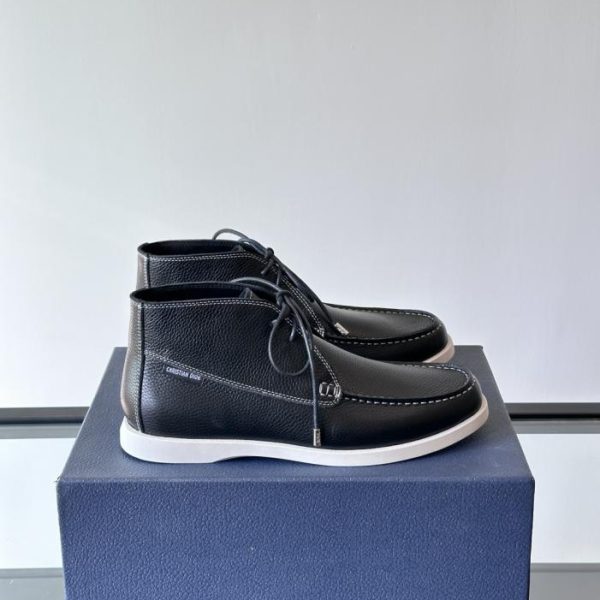 repliche,replica,perfette,siti di,affidabili,migliori siti,dove comprare,1:1,scarpe da ginnastica Contatore / Nuovi stivaletti casual da uomo Dior, realizzati in pelle nabuk pieno fiore con impunture a pennarello cucite a mano (R1R1L)