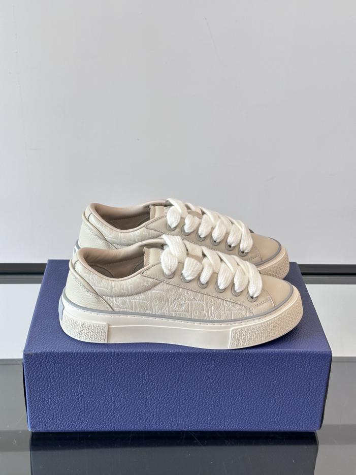 repliche,replica,perfette,siti di,affidabili,migliori siti,dove comprare,1:1,scarpe da ginnastica Contatore / Le sneakers B33 di Dior sono delle classiche scarpe da tennis (JO182). repliche,replica,perfette,siti di,affidabili,migliori siti,dove comprare,1:1,scarpe da ginnastica Contatore / Le sneakers B33 di Dior sono delle classiche scarpe da tennis (JO182).