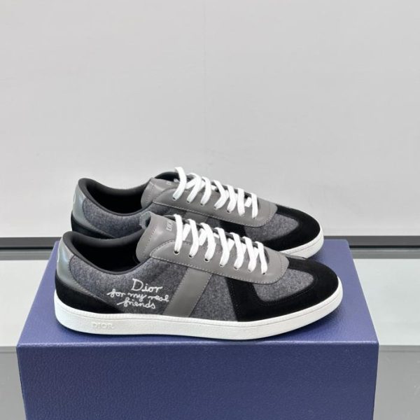 Contatore / Le nuove sneakers B01 di Dior (M80BQ)