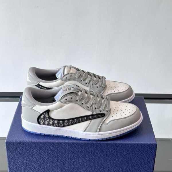 Contatore / Sneakers casual basse in collaborazione Dior x Nike (XE71G)
