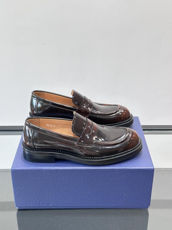 repliche,replica,perfette,siti di,affidabili,migliori siti,dove comprare,1:1,scarpe da ginnastica Contatore / Mocassini in pelle verniciata da uomo Dior (1MAK1) repliche,replica,perfette,siti di,affidabili,migliori siti,dove comprare,1:1,scarpe da ginnastica Contatore / Mocassini in pelle verniciata da uomo Dior (1MAK1)