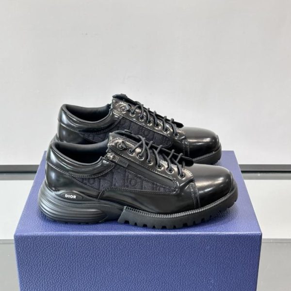 repliche,replica,perfette,siti di,affidabili,migliori siti,dove comprare,1:1,scarpe da ginnastica Contatore / Scarpe Dior Combat Derby (9B22Y)