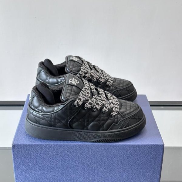 repliche,replica,perfette,siti di,affidabili,migliori siti,dove comprare,1:1,scarpe da ginnastica Contatore / Scarpe da skate modello Cannage Dior B9S – Collaborazione Dior × ERL Scarpe da skate modello Cannage B9S (U6JN6)