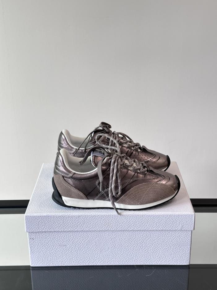 repliche,replica,perfette,siti di,affidabili,migliori siti,dove comprare,1:1,scarpe da ginnastica Contatore / Nuove sneakers Dior D-Sketch (5F78T) repliche,replica,perfette,siti di,affidabili,migliori siti,dove comprare,1:1,scarpe da ginnastica Contatore / Nuove sneakers Dior D-Sketch (5F78T)