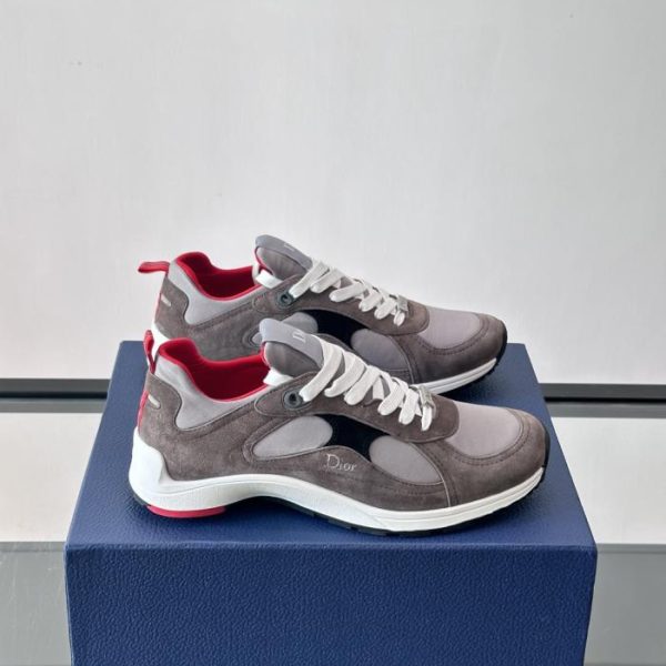 repliche,replica,perfette,siti di,affidabili,migliori siti,dove comprare,1:1,scarpe da ginnastica Contatore / La prima collezione di calzature di Dior: le nuove sneakers casual Dior OTSG1 per le coppie.
