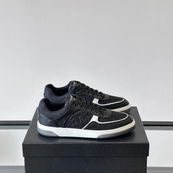 repliche,replica,perfette,siti di,affidabili,migliori siti,dove comprare,1:1,scarpe da ginnastica Contatore / Le nuove scarpe sportive e casual da uomo di Chanel (3CBFC)