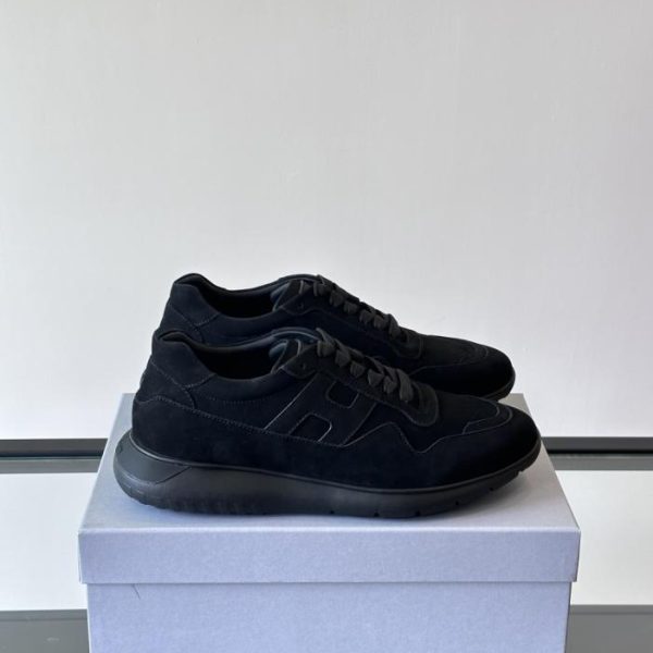 repliche,replica,perfette,siti di,affidabili,migliori siti,dove comprare,1:1,scarpe da ginnastica Contatore / Le nuove sneakers basse da uomo di Hogan, serie 261, con logo “H” interamente in pelle sul lato esterno (2T76I).