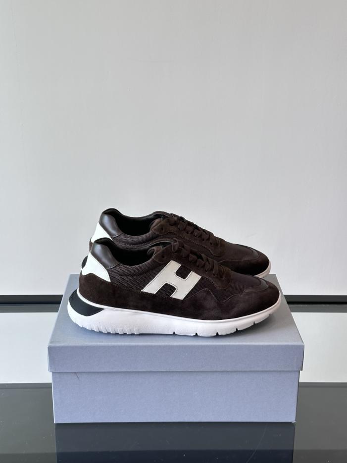repliche,replica,perfette,siti di,affidabili,migliori siti,dove comprare,1:1,scarpe da ginnastica Contatore / Le nuove sneakers basse da uomo di Hogan, serie 261, con logo “H” interamente in pelle (0DUXQ) sul lato esterno. repliche,replica,perfette,siti di,affidabili,migliori siti,dove comprare,1:1,scarpe da ginnastica Contatore / Le nuove sneakers basse da uomo di Hogan, serie 261, con logo “H” interamente in pelle (0DUXQ) sul lato esterno.
