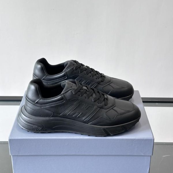 repliche,replica,perfette,siti di,affidabili,migliori siti,dove comprare,1:1,scarpe da ginnastica Contatore / Scarpe HOGAN Cloud (SIXR3)