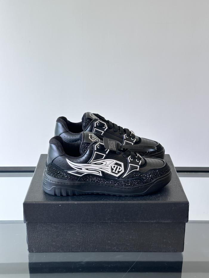 repliche,replica,perfette,siti di,affidabili,migliori siti,dove comprare,1:1,scarpe da ginnastica Contatore / PHILIPP PLEIN, sneaker basse da uomo del marchio tedesco di streetwear, in pelle di vacchetta lucida con stampa di strass (6E7ZK) repliche,replica,perfette,siti di,affidabili,migliori siti,dove comprare,1:1,scarpe da ginnastica Contatore / PHILIPP PLEIN, sneaker basse da uomo del marchio tedesco di streetwear, in pelle di vacchetta lucida con stampa di strass (6E7ZK)