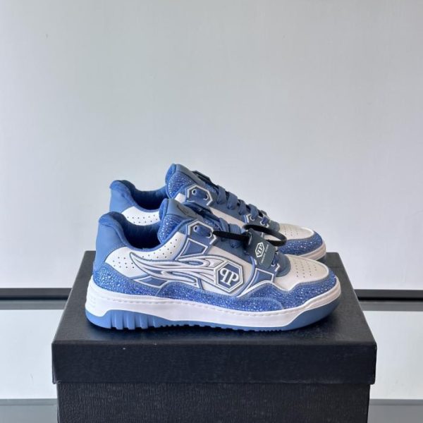 repliche,replica,perfette,siti di,affidabili,migliori siti,dove comprare,1:1,scarpe da ginnastica Contatore / PHILIPP PLEIN, marchio tedesco di streetwear, sneakers basse da uomo con decorazioni in strass e finitura in pelle di vacchetta lucida (QQ6WI)