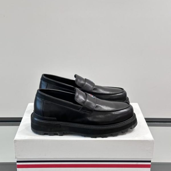 repliche,replica,perfette,siti di,affidabili,migliori siti,dove comprare,1:1,scarpe da ginnastica Contatore / Scarpe casual Moncler (5OAVB)