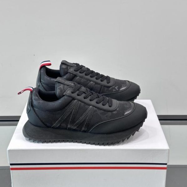 repliche,replica,perfette,siti di,affidabili,migliori siti,dove comprare,1:1,scarpe da ginnastica Contatore / Sneakers da uomo Moncler Pacey (2F0H9)