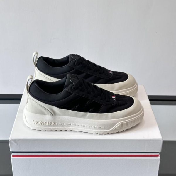 repliche,replica,perfette,siti di,affidabili,migliori siti,dove comprare,1:1,scarpe da ginnastica Contatore / Moncler Sneakers casual (2TTHB)