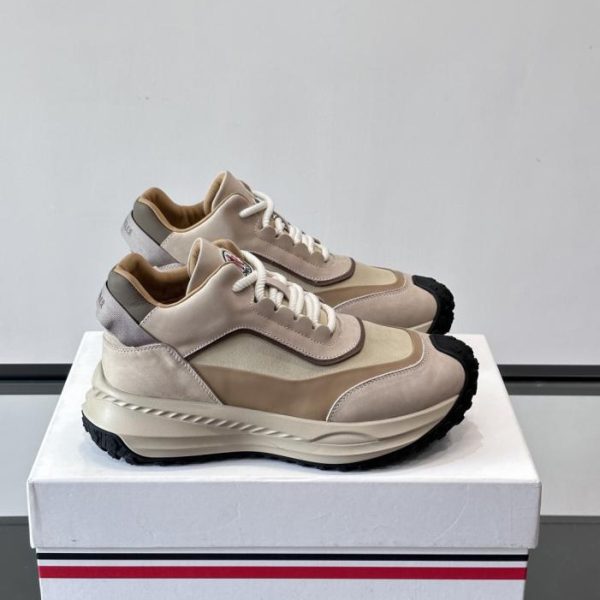 repliche,replica,perfette,siti di,affidabili,migliori siti,dove comprare,1:1,scarpe da ginnastica Contatore / Sneakers con plateau e patchwork decostruiti Moncler (VSTCZ)