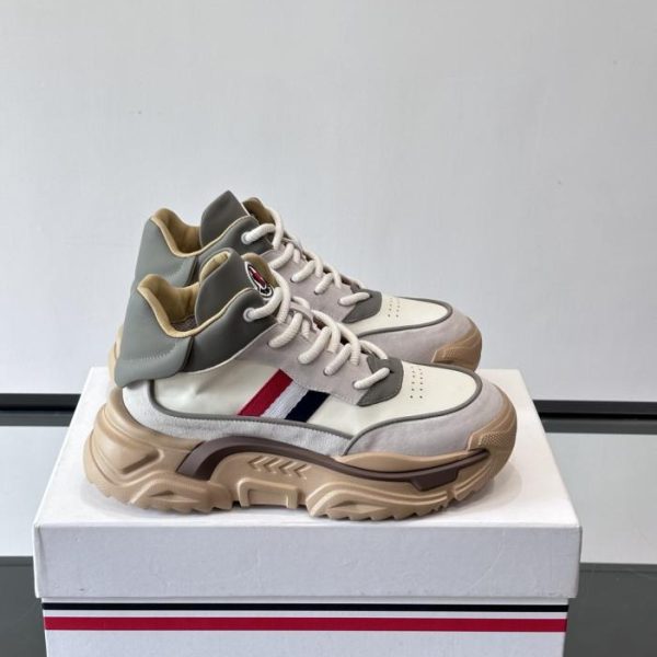 repliche,replica,perfette,siti di,affidabili,migliori siti,dove comprare,1:1,scarpe da ginnastica Contatore / Sneakers Moncler con plateau e patchwork decostruiti (91HLH)