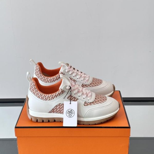 repliche,replica,perfette,siti di,affidabili,migliori siti,dove comprare,1:1,scarpe da ginnastica Contatore / Sneakers Hermes con tomaia in pelle di vitello e mesh (2D0MF)