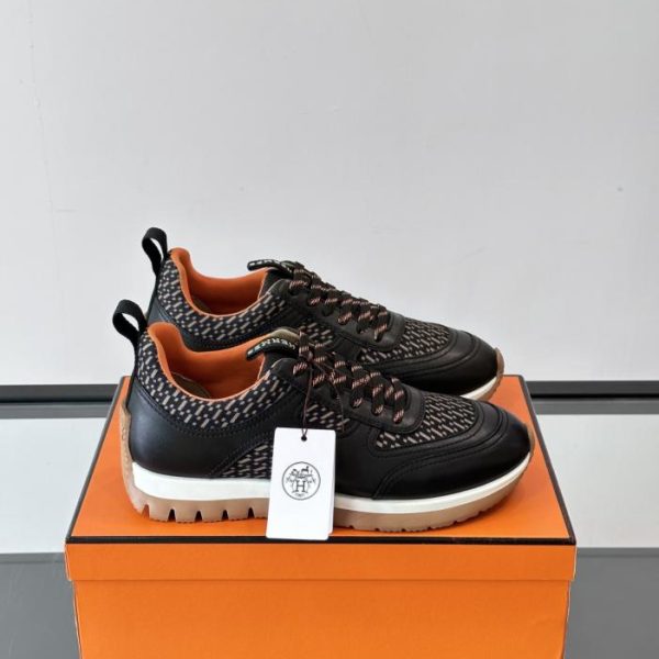 repliche,replica,perfette,siti di,affidabili,migliori siti,dove comprare,1:1,scarpe da ginnastica Contatore / Sneakers Hermes con tomaia in pelle di vitello e mesh (OM6RU)