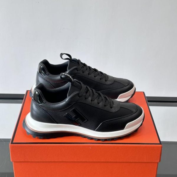 repliche,replica,perfette,siti di,affidabili,migliori siti,dove comprare,1:1,scarpe da ginnastica Contatore / Sneakers con plateau Hermes Hugo, scarpe casual da uomo (DLR94)