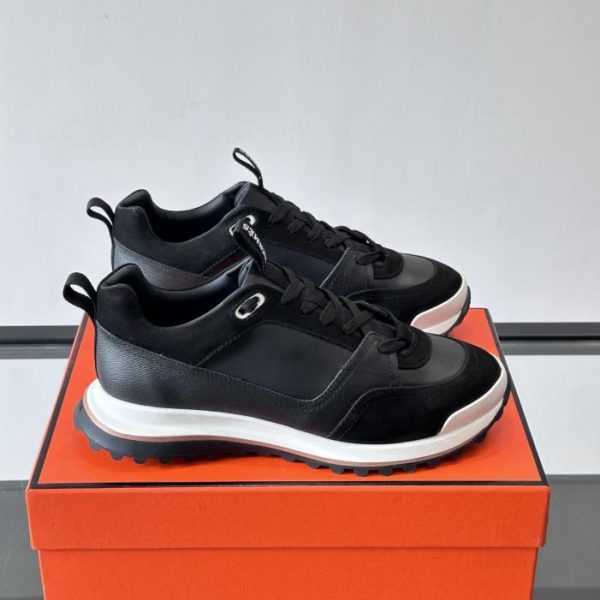 repliche,replica,perfette,siti di,affidabili,migliori siti,dove comprare,1:1,scarpe da ginnastica Contatore / Sneakers Hermes con tomaia in pelle di vitello e mesh (W27R0)