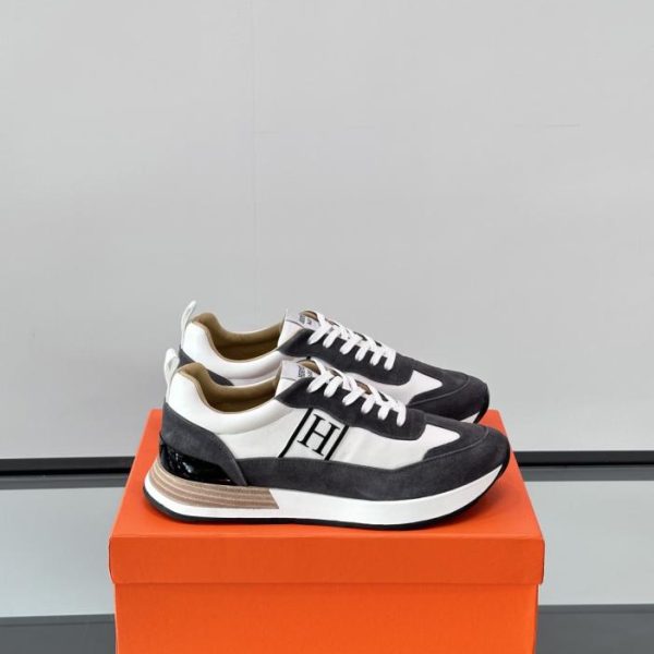 repliche,replica,perfette,siti di,affidabili,migliori siti,dove comprare,1:1,scarpe da ginnastica Contatore / Sneakers con plateau Hermes Hugo, scarpe casual da uomo (52ILD)