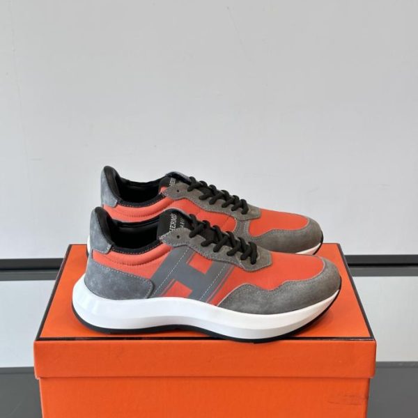 repliche,replica,perfette,siti di,affidabili,migliori siti,dove comprare,1:1,scarpe da ginnastica Contatore / Sneakers con plateau Hermes Hugo, scarpe casual da uomo (M3R4H)
