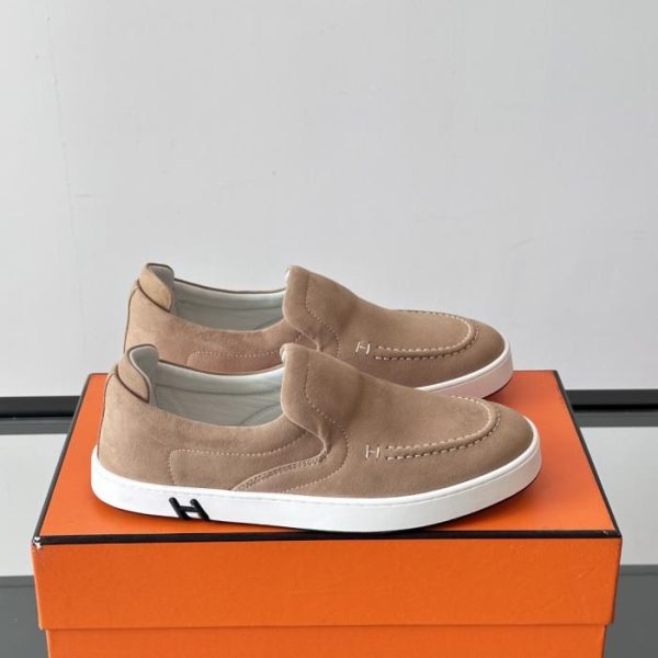 Contatore / Mocassini Hermes, sneakers bianche, stile coppia (FITOV)