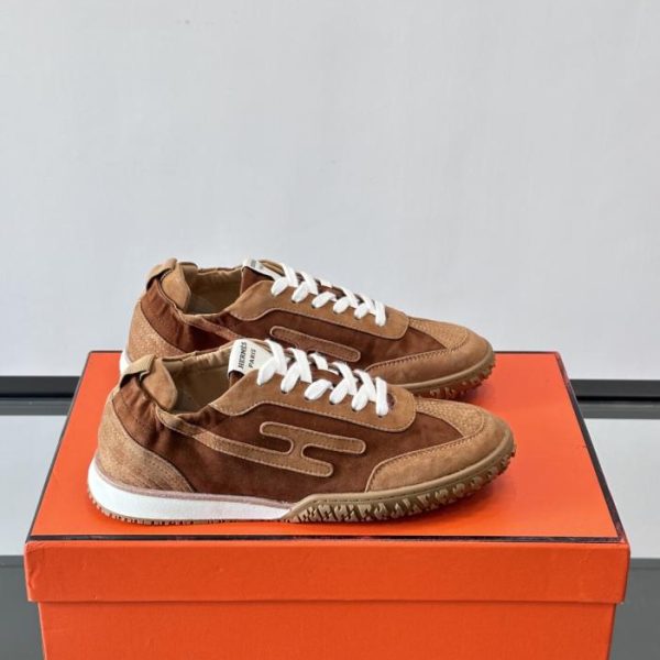 repliche,replica,perfette,siti di,affidabili,migliori siti,dove comprare,1:1,scarpe da ginnastica Contatore / Hermès Jet Sneaker, nuove scarpe da ginnastica Archander da coppia, sneakers bianche, sneakers in morbida pelle di vitello traforata (60AHR)