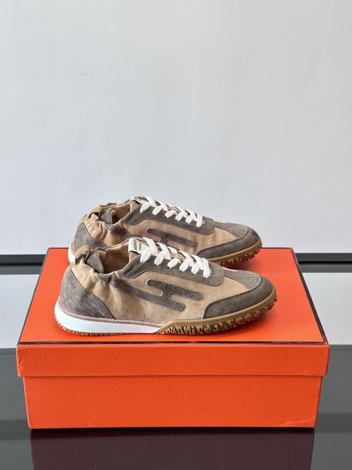 repliche,replica,perfette,siti di,affidabili,migliori siti,dove comprare,1:1,scarpe da ginnastica Contatore / Hermès Jet Sneaker, nuove scarpe da ginnastica Archander da coppia, sneakers bianche, sneakers in morbida pelle di vitello traforata (MXL2Y) repliche,replica,perfette,siti di,affidabili,migliori siti,dove comprare,1:1,scarpe da ginnastica Contatore / Hermès Jet Sneaker, nuove scarpe da ginnastica Archander da coppia, sneakers bianche, sneakers in morbida pelle di vitello traforata (MXL2Y)