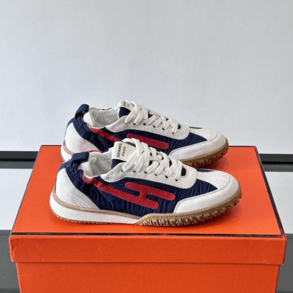 repliche,replica,perfette,siti di,affidabili,migliori siti,dove comprare,1:1,scarpe da ginnastica Contatore / Hermès Jet Sneaker Nuove scarpe da ginnastica Archander da coppia, sneakers bianche, sneakers in morbida pelle di vitello traforata (7GGZ6)
