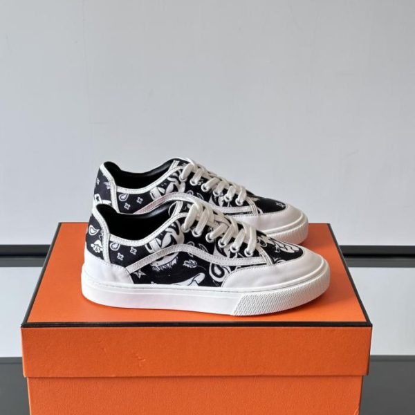 repliche,replica,perfette,siti di,affidabili,migliori siti,dove comprare,1:1,scarpe da ginnastica Contatore / Sneakers Hermes Deep White per coppie (29RXF)