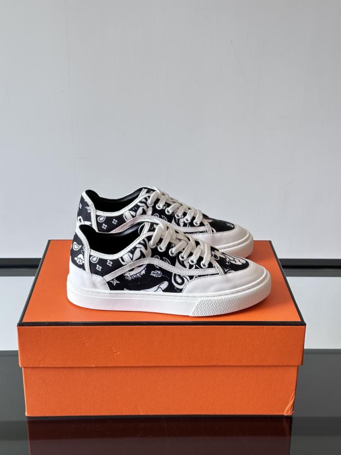 repliche,replica,perfette,siti di,affidabili,migliori siti,dove comprare,1:1,scarpe da ginnastica Contatore / Sneakers Hermes Deep White per coppie (29RXF) repliche,replica,perfette,siti di,affidabili,migliori siti,dove comprare,1:1,scarpe da ginnastica Contatore / Sneakers Hermes Deep White per coppie (29RXF)