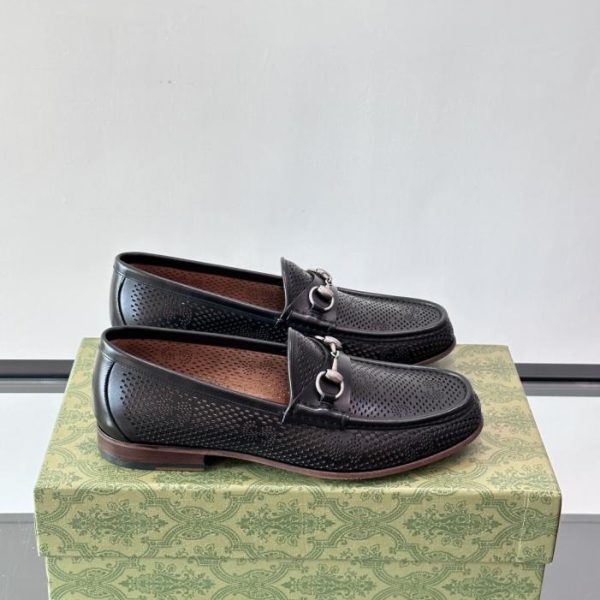repliche,replica,perfette,siti di,affidabili,migliori siti,dove comprare,1:1,scarpe da ginnastica Contatore / Scarpe casual da uomo Gucci in vera pelle di prima qualità (ML6M9)