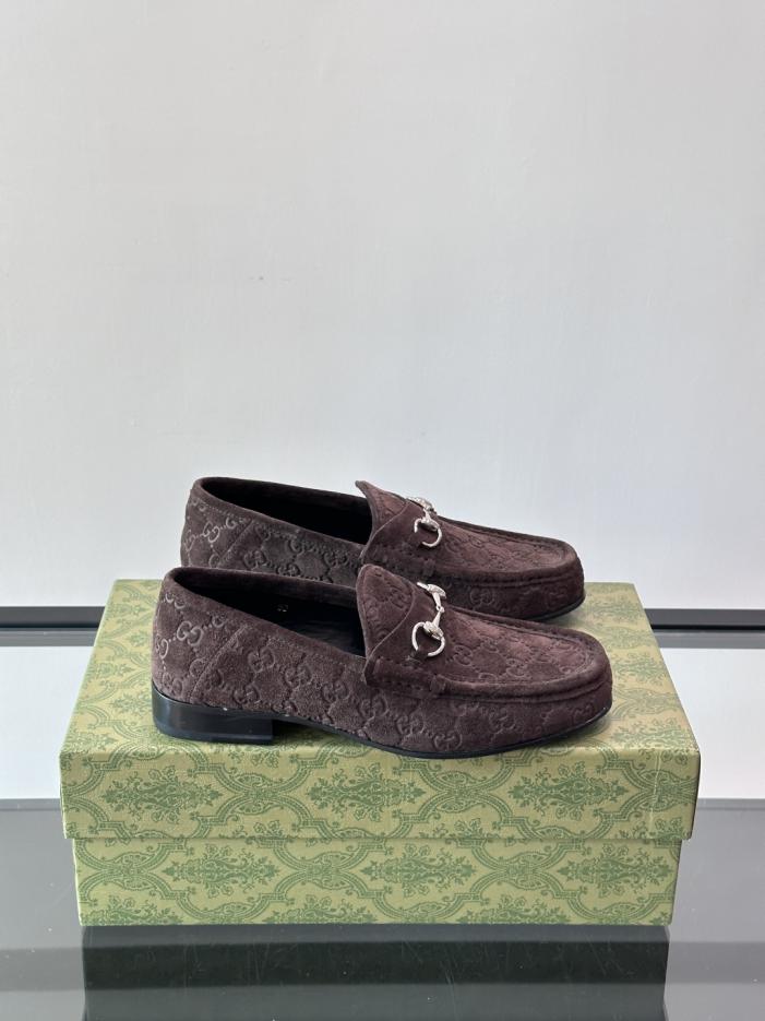 repliche,replica,perfette,siti di,affidabili,migliori siti,dove comprare,1:1,scarpe da ginnastica Contatore / Scarpe casual da uomo Gucci in vera pelle di prima qualità (69C13) repliche,replica,perfette,siti di,affidabili,migliori siti,dove comprare,1:1,scarpe da ginnastica Contatore / Scarpe casual da uomo Gucci in vera pelle di prima qualità (69C13)