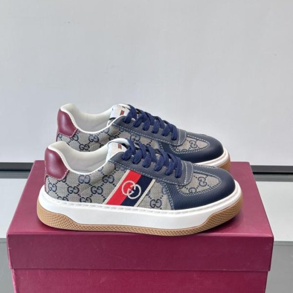repliche,replica,perfette,siti di,affidabili,migliori siti,dove comprare,1:1,scarpe da ginnastica Contatore / Sneakers Gucci da uomo, patchwork in pelle e denim, monogramma classico con doppia G (EQJAW)