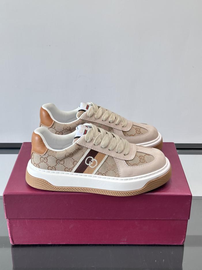 repliche,replica,perfette,siti di,affidabili,migliori siti,dove comprare,1:1,scarpe da ginnastica Contatore / Sneakers Gucci da uomo, patchwork in pelle e denim, monogramma classico con doppia G (QWKSS) repliche,replica,perfette,siti di,affidabili,migliori siti,dove comprare,1:1,scarpe da ginnastica Contatore / Sneakers Gucci da uomo, patchwork in pelle e denim, monogramma classico con doppia G (QWKSS)