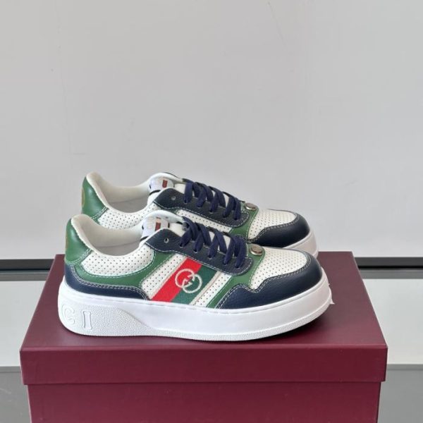 repliche,replica,perfette,siti di,affidabili,migliori siti,dove comprare,1:1,scarpe da ginnastica Contatore / Sneakers Gucci da uomo con plateau Biscuit (WJA14)