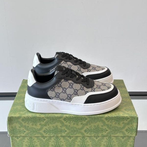 repliche,replica,perfette,siti di,affidabili,migliori siti,dove comprare,1:1,scarpe da ginnastica Contatore / Sneakers Gucci da uomo con plateau color biscotto (9GA5N)