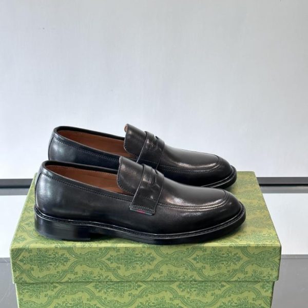 repliche,replica,perfette,siti di,affidabili,migliori siti,dove comprare,1:1,scarpe da ginnastica Contatore / Scarpe casual da uomo Gucci in vera pelle di prima qualità (1B7KI)