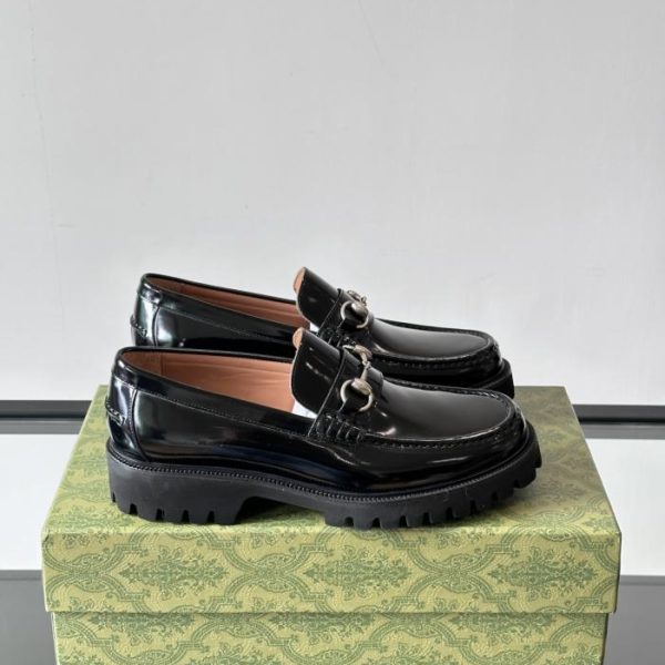repliche,replica,perfette,siti di,affidabili,migliori siti,dove comprare,1:1,scarpe da ginnastica Contatore / Mocassini Gucci con doppia G intrecciata da uomo, scarpe in pelle formali e casual (RCVBC)