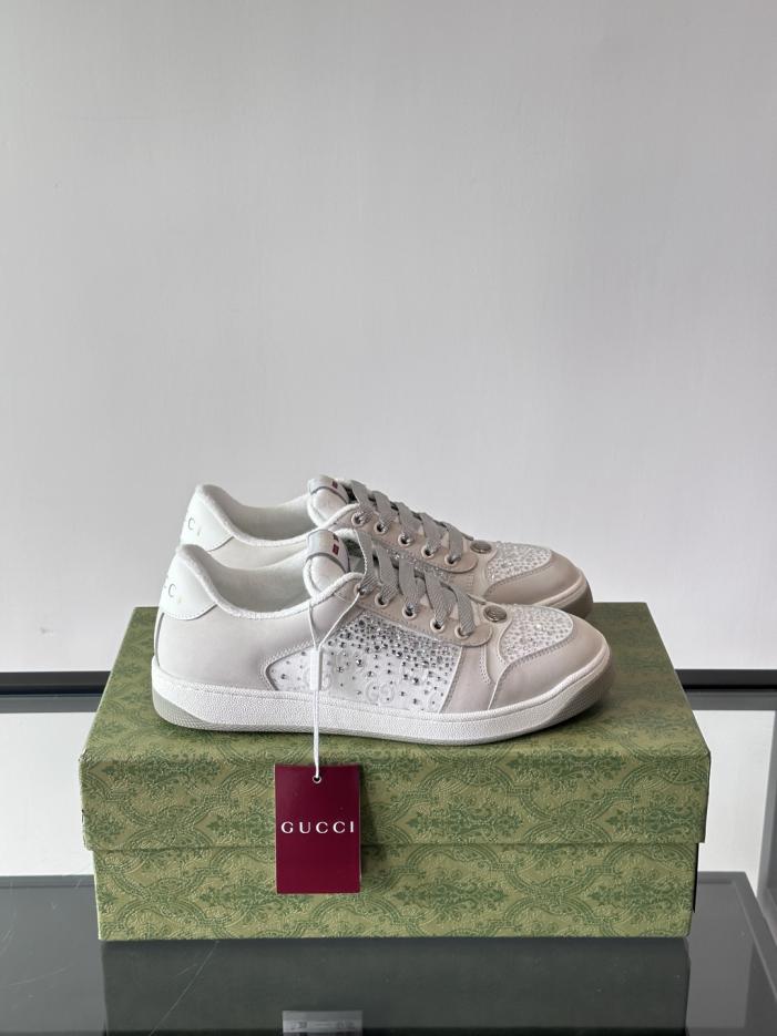 repliche,replica,perfette,siti di,affidabili,migliori siti,dove comprare,1:1,scarpe da ginnastica Contatore / Sneakers Gucci Screener in tessuto anticato con dettagli taglio diamante (QX4DI) repliche,replica,perfette,siti di,affidabili,migliori siti,dove comprare,1:1,scarpe da ginnastica Contatore / Sneakers Gucci Screener in tessuto anticato con dettagli taglio diamante (QX4DI)