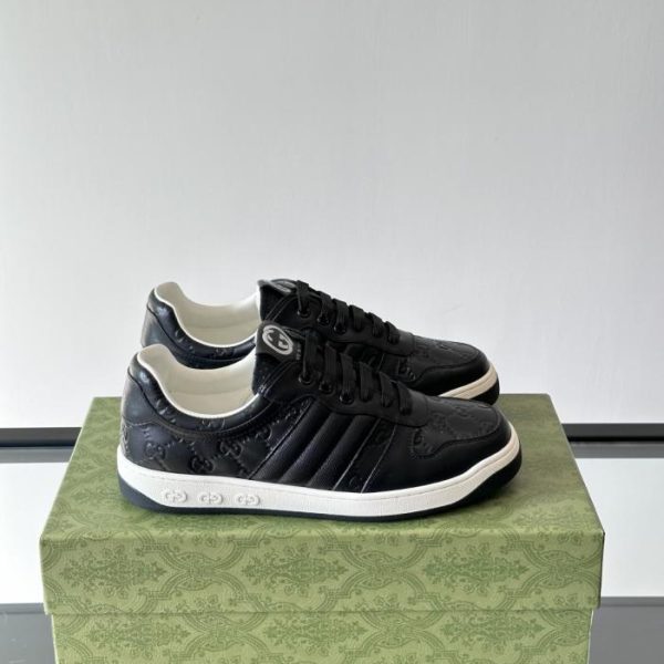 repliche,replica,perfette,siti di,affidabili,migliori siti,dove comprare,1:1,scarpe da ginnastica Contatore / Le nuove sneakers basse di Gucci (XEDZF)