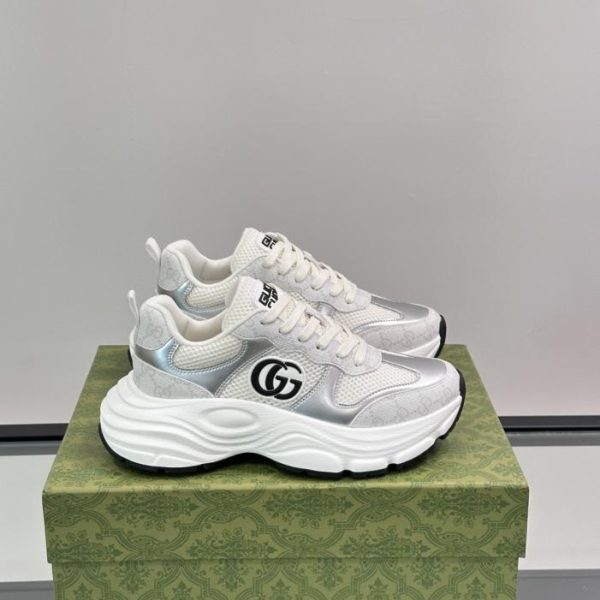 repliche,replica,perfette,siti di,affidabili,migliori siti,dove comprare,1:1,scarpe da ginnastica Contatore / Sneakers Gucci GG da uomo (UM8IG)