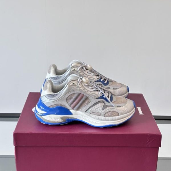 repliche,replica,perfette,siti di,affidabili,migliori siti,dove comprare,1:1,scarpe da ginnastica Contatore / La nuova sneaker futuristica 2.0 di Gucci (NHR17)