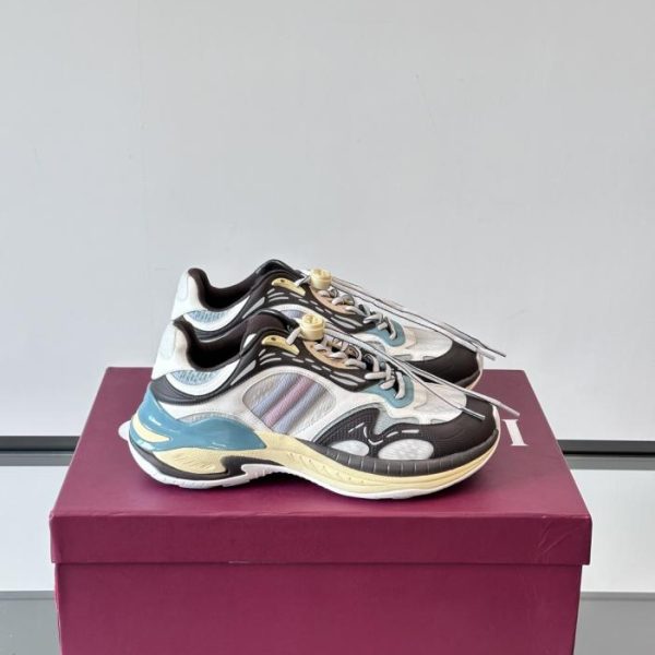repliche,replica,perfette,siti di,affidabili,migliori siti,dove comprare,1:1,scarpe da ginnastica Contatore / La nuova sneaker futuristica 2.0 di Gucci (XUIN9)
