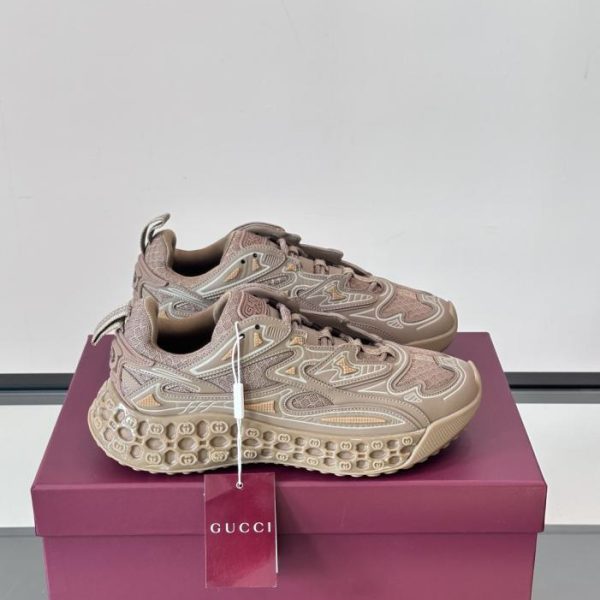 repliche,replica,perfette,siti di,affidabili,migliori siti,dove comprare,1:1,scarpe da ginnastica Contatore / Le scarpe da uomo Gucci da passerella, le Cub3D, vantano un design tecnologico all’avanguardia (ZV6F4).
