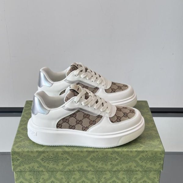 repliche,replica,perfette,siti di,affidabili,migliori siti,dove comprare,1:1,scarpe da ginnastica Contatore / Sneakers Gucci GG da uomo (GG1O5)