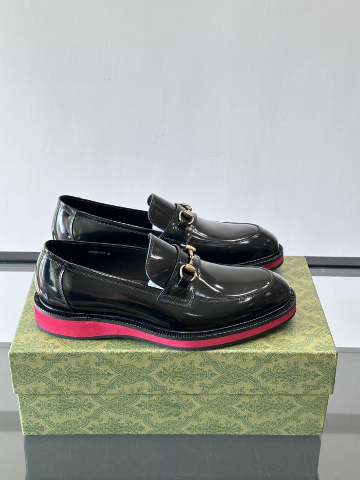 repliche,replica,perfette,siti di,affidabili,migliori siti,dove comprare,1:1,scarpe da ginnastica Contatore / Scarpe in pelle originali Gucci da uomo, formali e casual (DWAKM) repliche,replica,perfette,siti di,affidabili,migliori siti,dove comprare,1:1,scarpe da ginnastica Contatore / Scarpe in pelle originali Gucci da uomo, formali e casual (DWAKM)